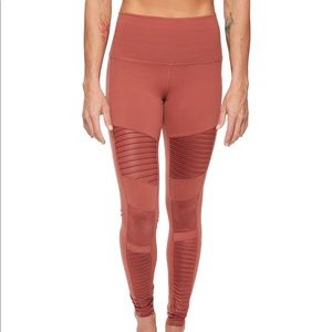 Alo moto leggings